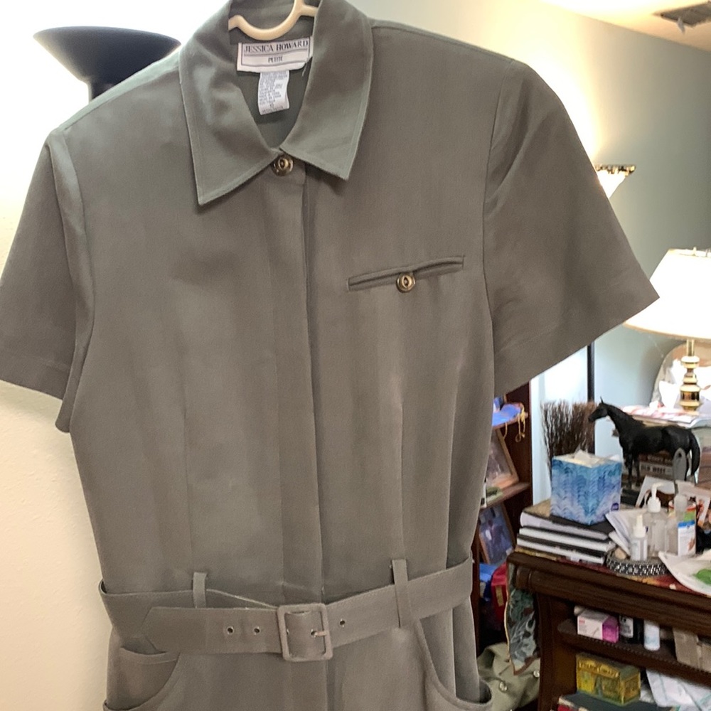 Long dress , size 10, belt, pockets